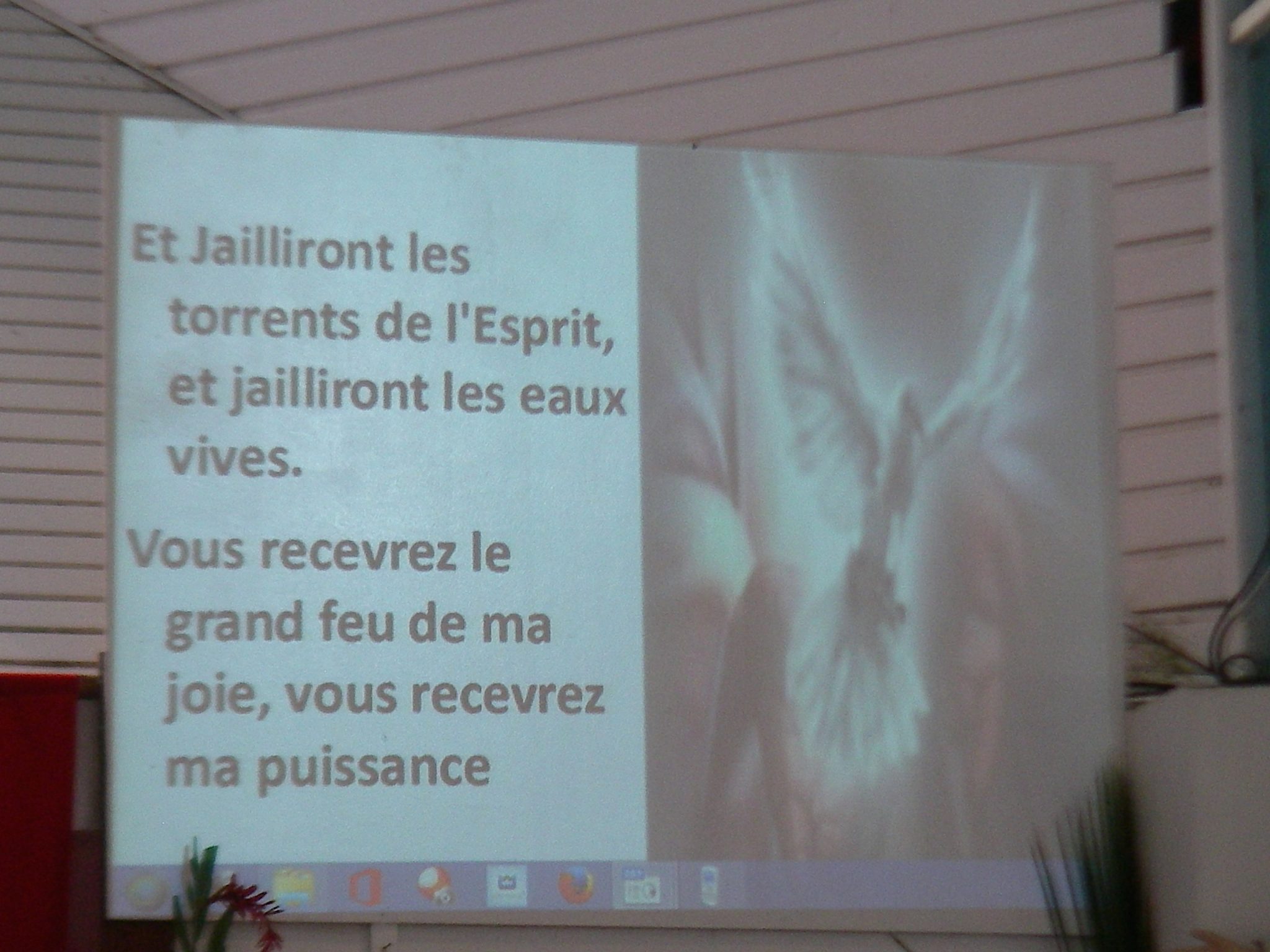 34. The church service was conducted in both French and Polynesian languages.